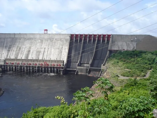 Tama i elektrownia Guri - największa w Wenezueli i 3 na świecie